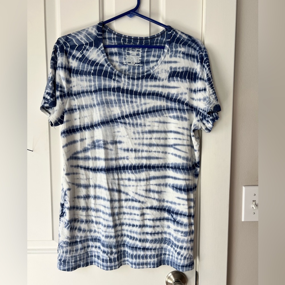 Women’s T-shirt